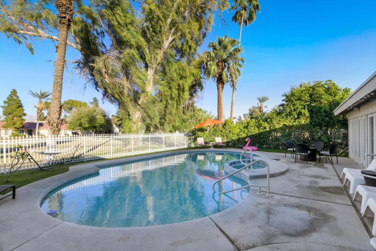 Desert Pool House: Sun, Swim, Sip & Stay 印地欧 外观 照片